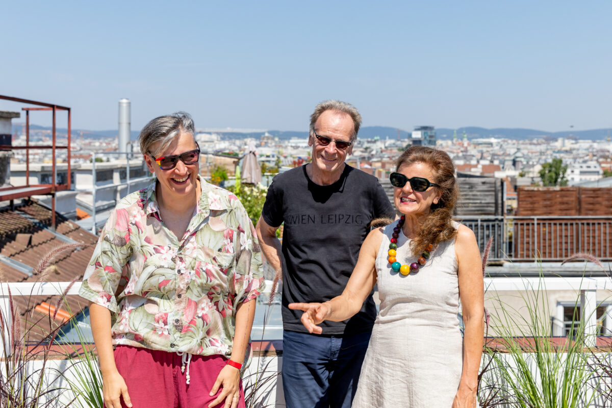 Jury der Friederike-Mayröcker-Residence: v. li. n. re.: Anja Golob (SLO), Josef Haslinger (A), Heike Fiedler (D/CH)